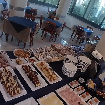 Ambasciata Hotel 3*